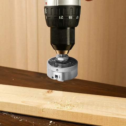 Heavy Duty Scroll Chuck For Wood Lathe And CNC Machines With Three Jaw Self Centering System Pro Grade Beefy Construction For Stable Grip And Precise, Smooth Woodworking And Drilling on wood board