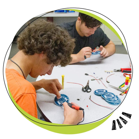 Blinky Robot Soldering Kit For Beginners And Students Cool Hands-On Classroom Bundle With 30 STEM Electronics Projects Learn Soldering And Build Circuits LEDs Transistors Capacitors Resistors Ages 13 And Up, students soldering circuit board