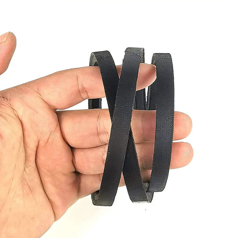 Hand holding Beefy Traction Drive V Belt 120-9470 For 30 Inch Lawn Mowers TimeMaster Decks Replacement Belt 3/8 Inch By 27 1/2 Inch