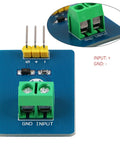 Close-up of an Analog Ceramic Piezo Vibration Sensor Module 4 Pack With Analog Output For Arduino 3.3V And 5V DIY Kits And Projects