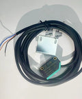 Diffuse Photoelectric Sensor With Background Suppression 5 To 350mm Sensing Range 10 30V DC PNP Output shown with mounting bracket and cable