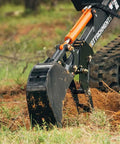 Mechanical Backhoe Thumb Attachment For Excavators Bolt On 5 Position Adjustable Thumb in use on rugged job site