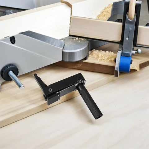 Portable Workbench Clamp On Table Vise With Quick Clamping And Multifunctional Design for woodworking, aluminum base visible