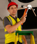 VEVOR Ratcheting Tubing Bender Kit For Copper And Aluminum 1/4 To 7/8 Inch with worker preparing to bend tubing on a ladder