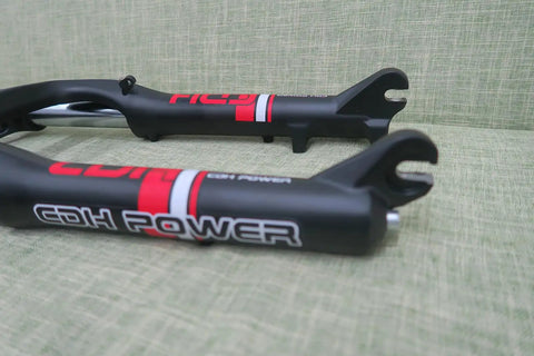Close-up of 20 Inch Fat Bike Fork With 4.0 Inch Tire Spread Suspension, Dual Locking Modes Manual And Remote, aluminum alloy.