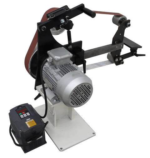 Heavy Duty 71 Inch Variable Speed Belt Sander Grinder That Slays Rough Stock Saves You Hours With Three Quick Swap Wheels For Knife Sharpening And Surface Polish Fits Vertical Or Horizontal Rig, close-up view of motor and belt.