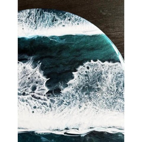 Close-up of 18 Inch Lazy Susan Rotating Table Organizer With Coastal Beach Decor showing wave pattern design