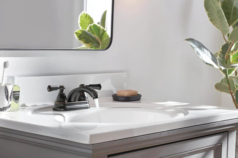Elmhurst Two-Handle Bath Faucet Centerset In Oil Rubbed Bronze, 4-Inch Fits 3-Hole Installations, Push Pop-Up Drain Included