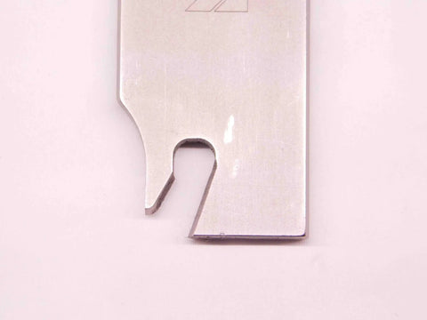 Self Grip Single Ended Right Hand Indexable Cutoff Blade Size 26 5 For Precision Metal Cutting Durable Tooling With Quick Change Action And Long Lasting Cutting Edge, steel blade detail