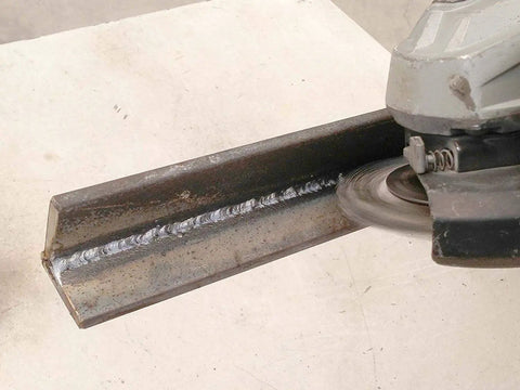 Roughneck Max Stringer Bead Wire Wheel For Weld Cleaning With Steel Fill Four Inch Wheel Pack Of Five Includes UNC Nut