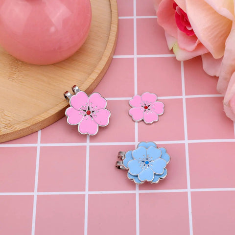 Magnetic Golf Ball Marker With Hat Clip Set Two Piece Flower Shape Markers And Clips For Women Men Golf Accessories Gift