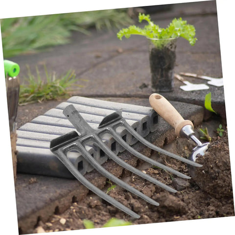 Sturdy Steel Fork For Soil Aeration And Cultivation, Heavy Duty Garden Tool For Fields And Flower Beds, Four Tooth Design