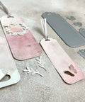 Butterfly Leaf Tag Bookmark Stencil Die Set For DIY Crafts And Scrapbooking Metal Cutting Dies with labels and embossed designs