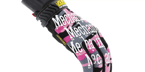 Women's Pink Camouflage Work Gloves With Secure Fit and Flexible Grip, touchscreen compatible, rugged 0.8mm synthetic leather