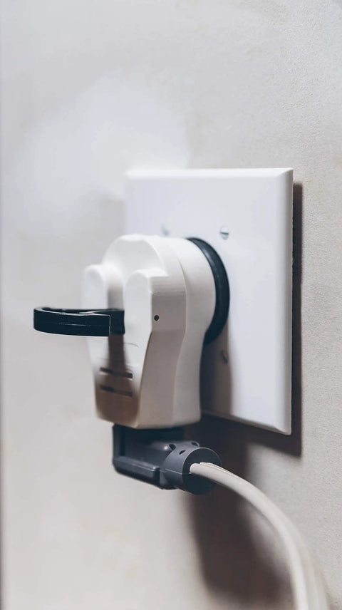 UL Listed Gas Range Adapter Convert 250V Receptacle To 125V Outlet For Electric To Gas Range, plugged in a wall socket