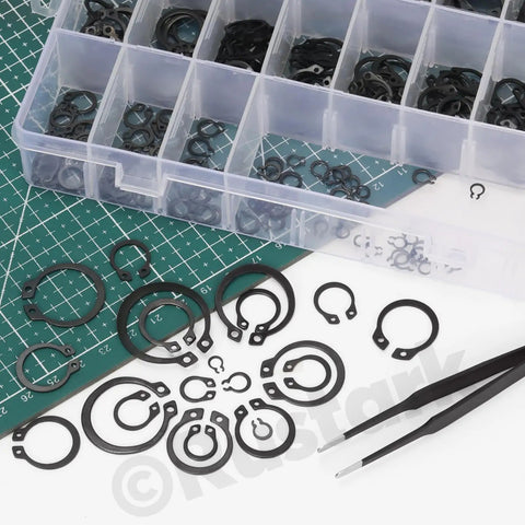 Beefy 266-Piece External Snap Rings Set Black Alloy Steel With Tweezers, showing various circlip sizes in a compartmentalized box.