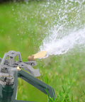 Heavy Duty Zinc Alloy Pulsating Impact Sprinkler For Yard And Lawn With Metal Base Adjustable Sprinkler Head spraying water