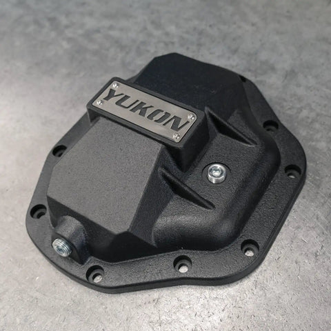 Beefed Up Dana 80 Rear Differential Cover With Thick Walled Nodular Iron Construction For Ultra Rigidity Black Finish