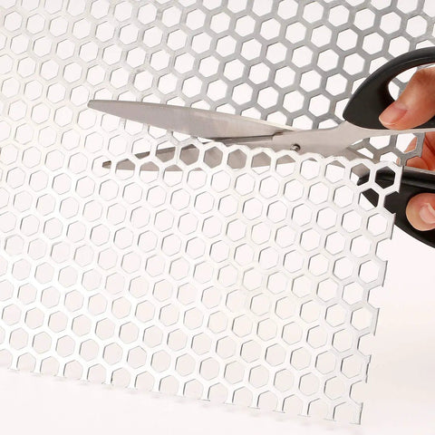 Cutting customizable aluminum dryer vent screen with bird guards mesh 3 inch to 8 inch outdoor vents 2 pack stops bird nests