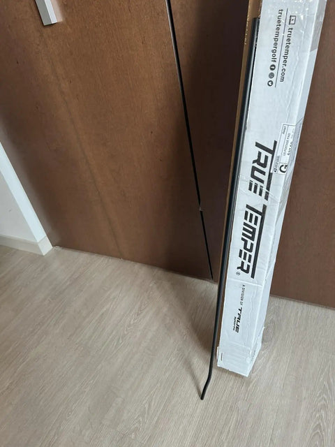 Blackout True Temper Double Bend Putter Shaft With 370 Tip for golfers, new condition, with durable black finish and packaging box.