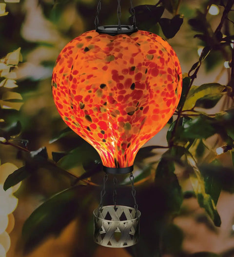 Hot Air Balloon Solar Lantern Outdoor Hanging LED Light with Flickering Flame Effect Waterproof Portable Lamp in tree