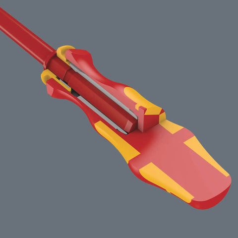 Close-up of Kraftform handle from KK VDE 60i/7 Insulated Interchangeable Blade Set, red and yellow design, highlighting ergonomic grip.