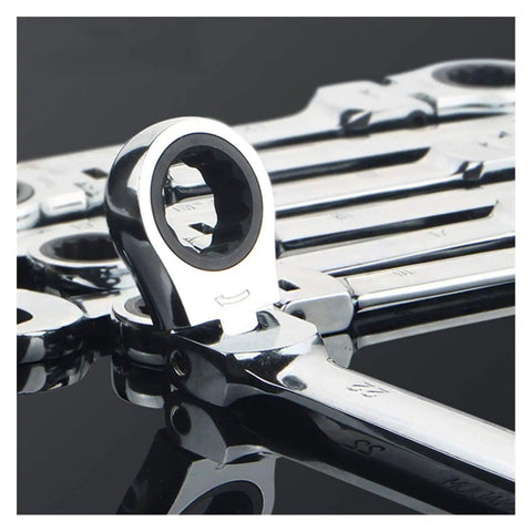 Close-up of Flexible Ratchet Spanner Set 11 To 32mm With Combination Head Wrench, rust-resistant chrome finish, space saving design.