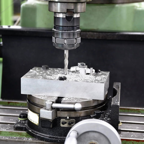 Aluminum flat bar block on milling machine, 4 x 2 x 1 in, 6061 alloy