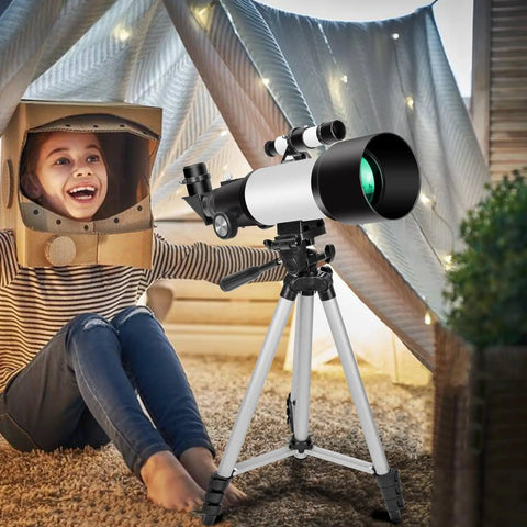 Noob-Friendly 70mm Refractor Telescope For Beginners And Kids, 400mm Focal Length Travel Scope With AZ Mount, child using telescope