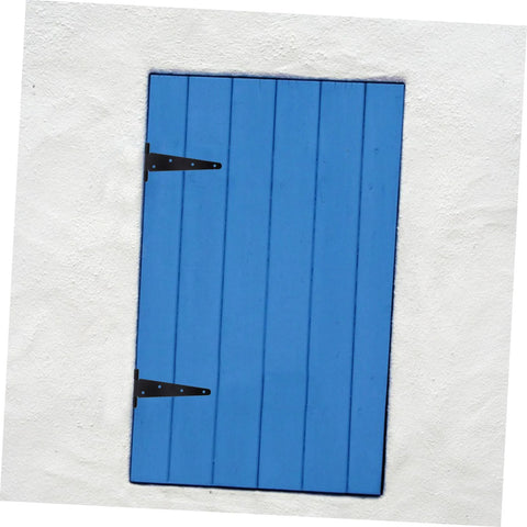 Blue wooden gate with black slotted heavy-duty NAMOARLY hinges