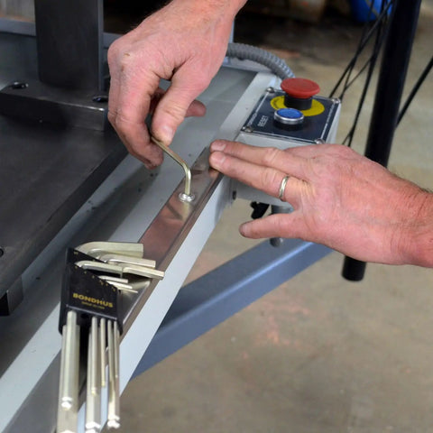 Using GoldGuard Ballpoint L-Wrench Set, 9-Piece Metric Long-Arm L Keys For Quick, No-Fuss Mechanical Fixes on machinery