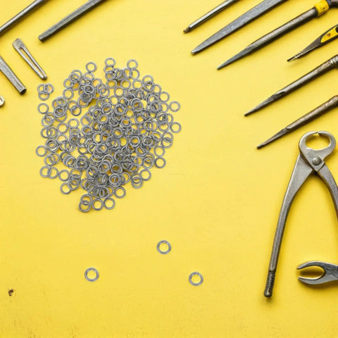 Stainless Steel Spring Washer Kit 200 Pcs For Screws And Bolts Pro Grade Lightweight Flat Lock Washers For Automotive Repairs