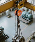 Heavy Duty Hand Chain Hoist 2 Ton Capacity 4400 Lbs With Galvanized G80 Chain 20 Foot Lift Height Manual Chain Block in use