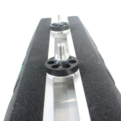 Heavy Duty Condenser Pad With Rubber Isolator Mount For Mini Split AC Units 7000 36000 BTU anti vibration bracket close-up
