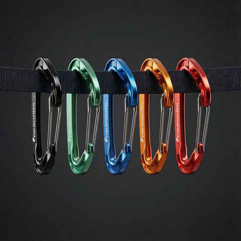 Heavy Duty 15kN Wire Gate Carabiners Pack, Aluminum Quick Draw Clips For Camping And Hiking on strap