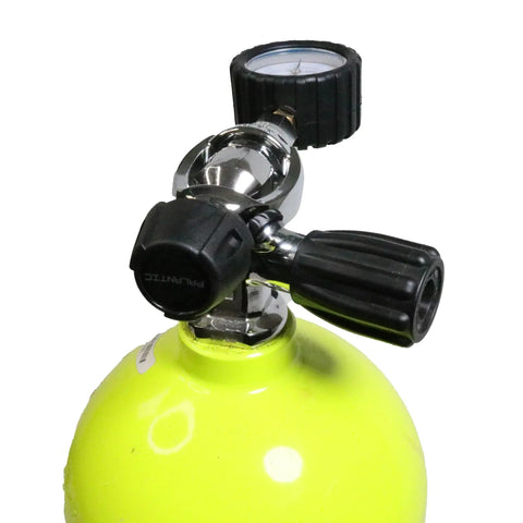 Yoke Valve Tank Pressure Checker For Scuba Diving Accurate 5000 PSI And 350 BAR Gauge Seven Inch Long And Two And A Quarter Inch Wide Reliable Readings Easy