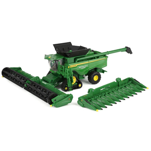 One Sixty Fourth Scale S7 900 Combine With Interchangeable HDF40 Grain Head And CF12 Folding Corn Head Farm Show Edition model