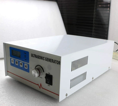 Front view of Beefy 110V Digital Ultrasonic Generator 600W To 1200W With 28K 40K Hz for industrial cleaning, showing controls and display