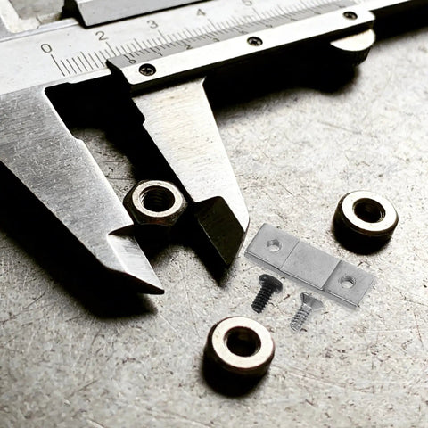 10 Sets Vernier Caliper Clamp Plate Set With 9mm Hole Spacing Metal Dial Caliper Spare Parts Kit With Screws DIY Quick Repair Upgrade For Precision Measuring Tools Pro Grade, metal caliper clamp plate and screws on vernier caliper