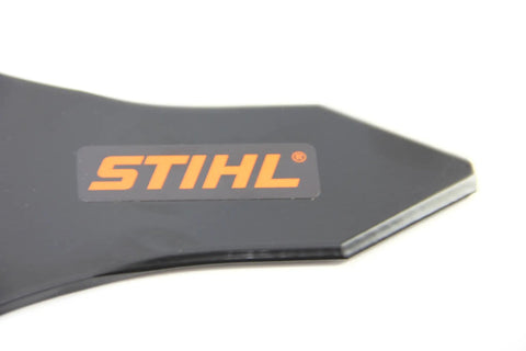 Close-up of 1 Inch Beefy Brush Knife Steel Blade With 25.4 Mm Mounting Hole Compatible With FS90 FS91 FS94 FS111 FS131 FS240 FS250