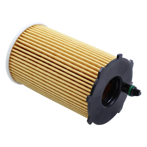 Four Piece Engine Oil Filter Kit That Fits Kia Sedona 2011 Through 2018, Sorento 2011 Through 2018, cylindrical oil filter close-up