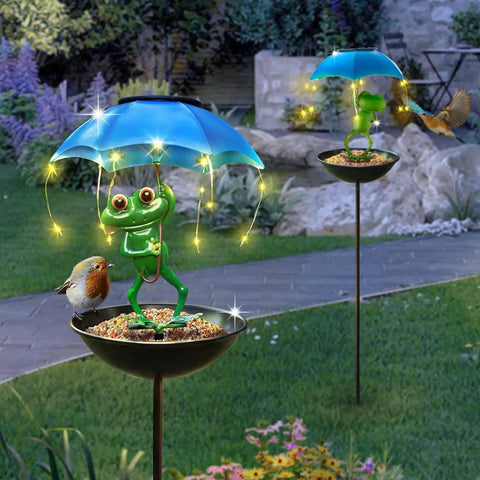 Totally Solar Frog Bird Feeder With Umbrella Garden Solar Powered Lights for Yard Decor with vibrant painted frog sculpture