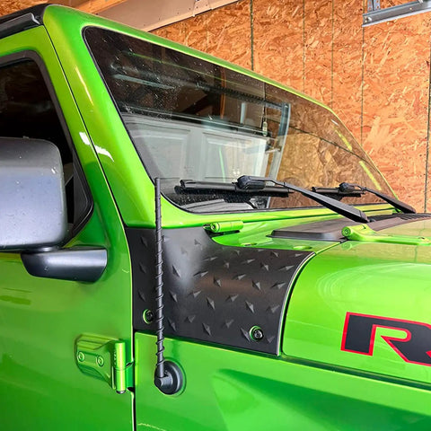 Close-up of 13 Inch Stubby Jeep Wrangler Antenna For JL JK Gladiator JT 2007 Through 2026 Low Profile Off Road Antenna With Stronger Signal