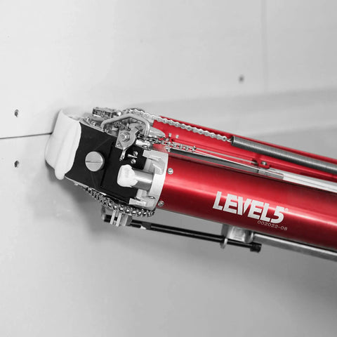 Automatic Drywall Taping And Finishing Tool Set With 10 Inch And 12 Inch Flat Boxes showing corner application.