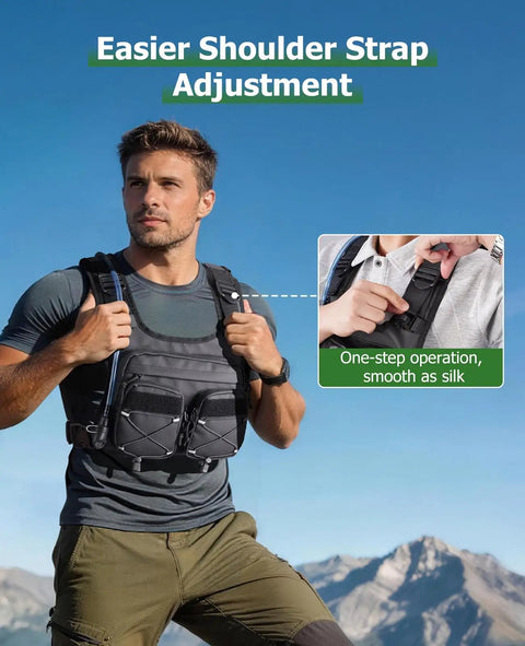 Man adjusting Lightweight Running Vest With 2L Water Bladder Hydration Backpack For Men And Women, large size
