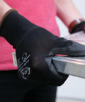 PUG17 Lightweight Polyurethane Dipped Work Gloves Anti Static Puncture Resistant Secure Grip Bare Hand Sensitivity Black in use