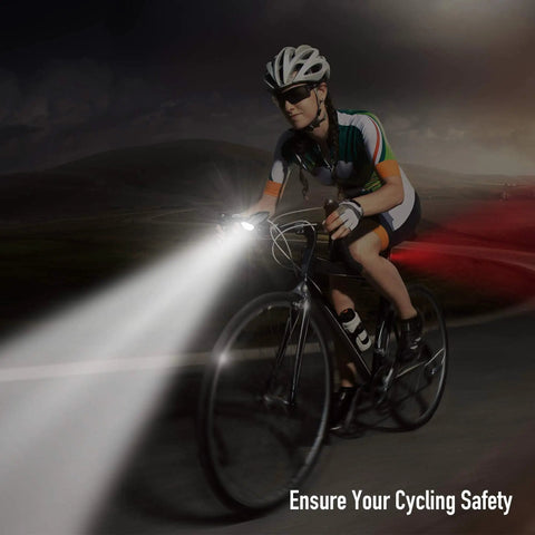 Cyclist using Two Pack Bike Lights With Horn, 1400LM USB Rechargeable Front Headlight And Tail Light, Waterproof With Three Modes at night