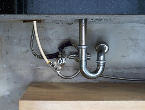 2 Pack Solid Brass Straight Stop Valves Quick Connect Shut Off Fittings 1/2 Inch PTC To 3/8 Inch Compression Output installed under kitchen sink