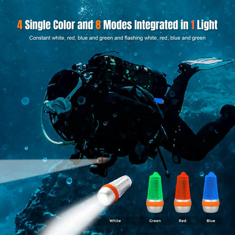 Diver using 4 Color Dive Signal Light With 8 Modes For Scuba Beacons 360 Degree Illumination In White Red Blue Green underwater