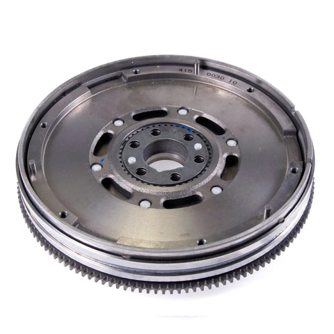 Heavy Duty Dual Mass Flywheel Smooth Shift Clutch Assembly for 1997 To 1999 Audi A4 VW Passat A4 Quattro L4 1.8L Engine